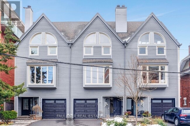 property at 36B Dufferin Rd