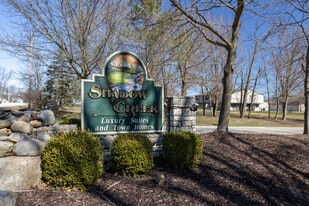 Shadow Creek Of North Royalton in North Royalton, OH - Building Photo