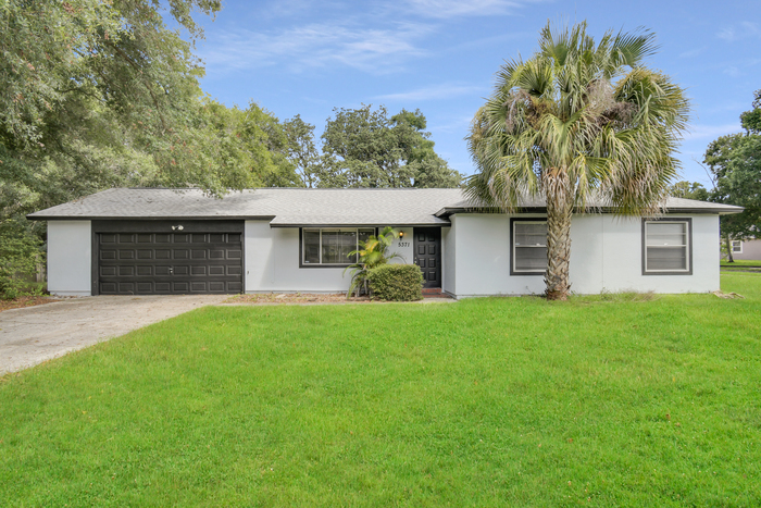 5371 Falling Water Dr in Orlando, FL - Building Photo