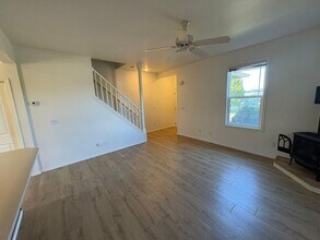 1315-1315 5th St in Anacortes, WA - Building Photo - Building Photo