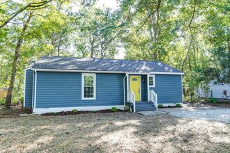 15909 Dockside Ct in Chester, VA - Building Photo - Building Photo