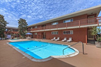 Terraces at Del Mar in Del Mar, CA - Building Photo - Building Photo