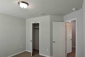 319 Guemal Rd in Buda, TX - Building Photo - Building Photo