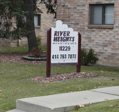 River Heights Apartments in West Allis, WI - Building Photo - Building Photo