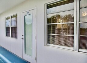 364 Keswick C in Deerfield Beach, FL - Building Photo