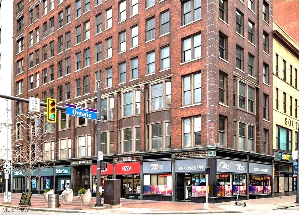 140 Public Square in Cleveland, OH - Building Photo