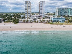 101 Briny Ave in Pompano Beach, FL - Building Photo