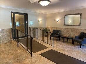 42 Barker Ave in White Plains, NY - Building Photo - Building Photo