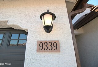 9339 W Glenrosa Ave in Phoenix, AZ - Building Photo - Building Photo