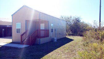 2004 Family Ln. in Clyde, TX - Building Photo