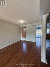 7680 Black Walnut Trail in Mississauga, ON - Building Photo - Building Photo