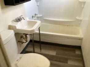 1404 W Madison St in Milwaukee, WI - Building Photo - Building Photo