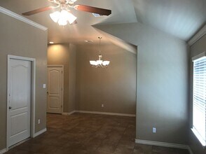 4708 Passion Flower Loop in Killeen, TX - Building Photo - Building Photo