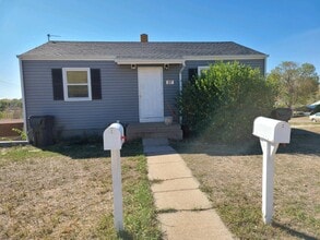 517 E Saint Patrick St in Rapid City, SD - Building Photo - Building Photo
