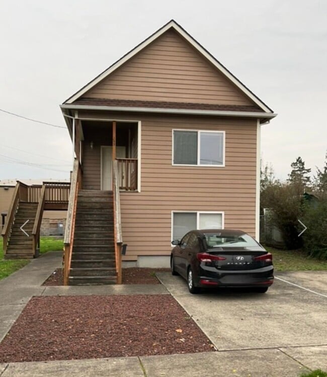 property at 145 N 13th St