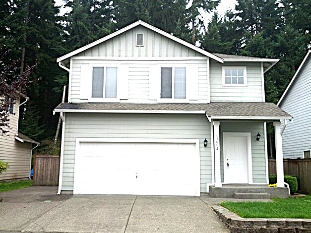 13002 159th Ave E in Puyallup, WA - Building Photo