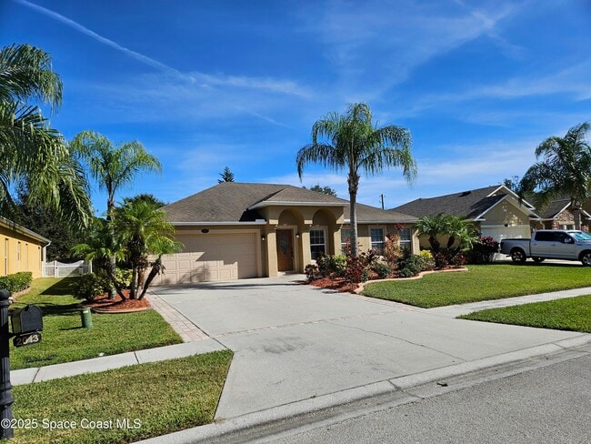 property at 2014 Snapdragon Dr NW