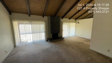 1611 Cuevas Cir in Salinas, CA - Building Photo - Building Photo