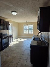 141 Hidalgo Dr in Raeford, NC - Foto de edificio - Building Photo