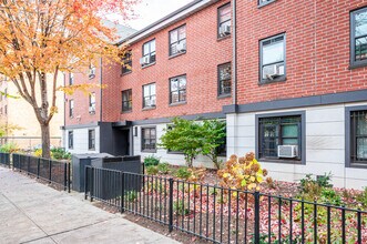 532 Greene Ave in Brooklyn, NY - Building Photo - Building Photo