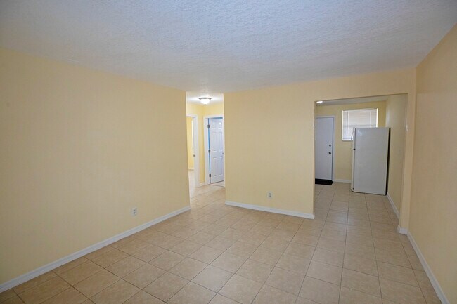 1361 Bridier st in Jacksonville, FL - Building Photo - Building Photo