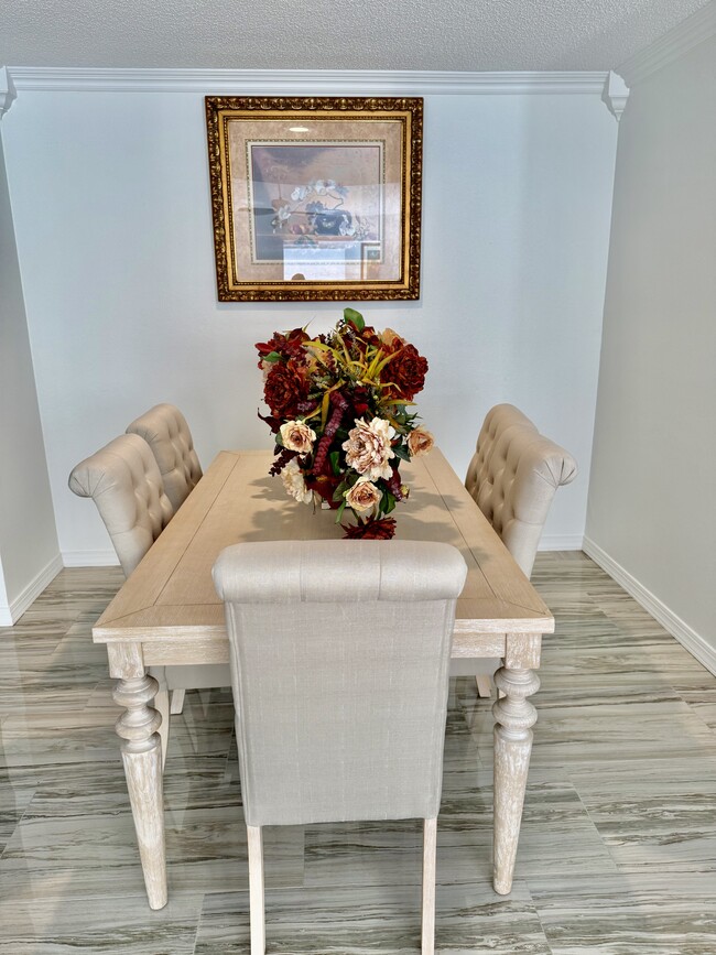 property at 9481 Highland Oak Dr