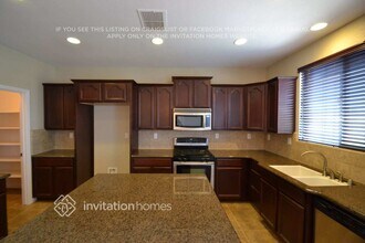 406 Tara Bella Pl in Lincoln, CA - Building Photo - Building Photo