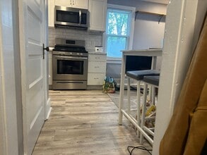 908 W Beaver Ave in State College, PA - Building Photo - Building Photo