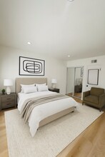 1442 S Wooster St, Unit 5 in Los Angeles, CA - Foto de edificio - Building Photo