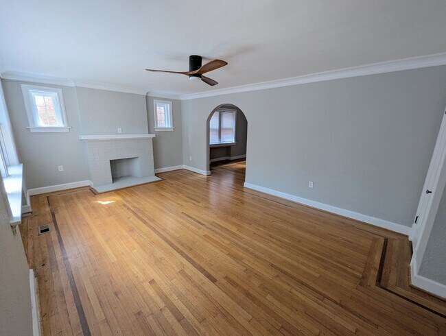 7145 Tulane Ave in University City, MO - Building Photo - Building Photo