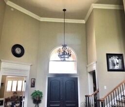 1049 Old Breckenridge Ln in Montgomery, AL - Foto de edificio - Building Photo