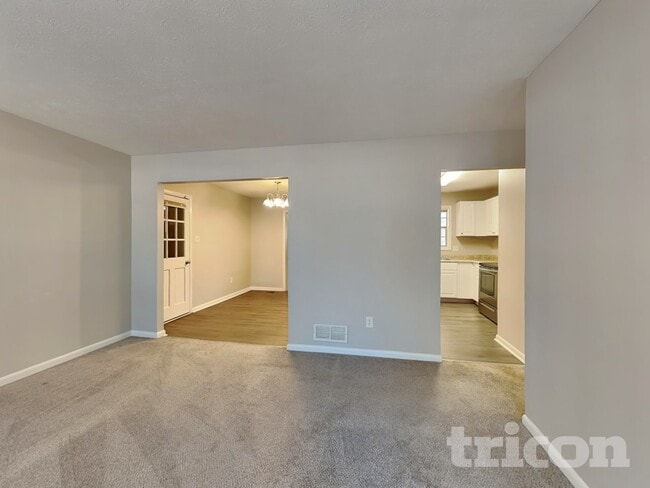 1382 Peggy Ln NW in Conyers, GA - Building Photo - Building Photo