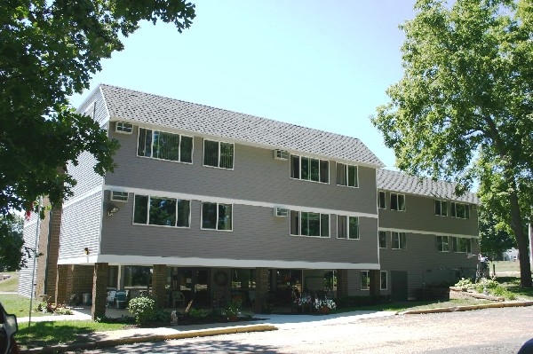 Harmony Manor in Harmony, MN - Foto de edificio