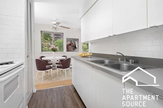 441 W Barry Ave in Chicago, IL - Building Photo - Building Photo