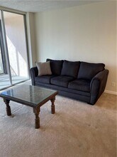 740 S Federal Hwy, Unit 312 in Pompano Beach, FL - Building Photo - Building Photo