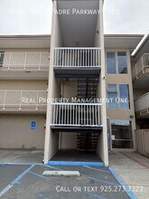 38500 Paseo Padre Pkwy in Fremont, CA - Building Photo - Building Photo