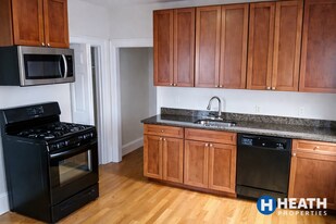 6 Bowdoin Park, Unit 2 in Boston, MA - Building Photo