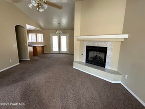 9120 E Swift Trail Dr in Prescott Valley, AZ - Building Photo - Building Photo