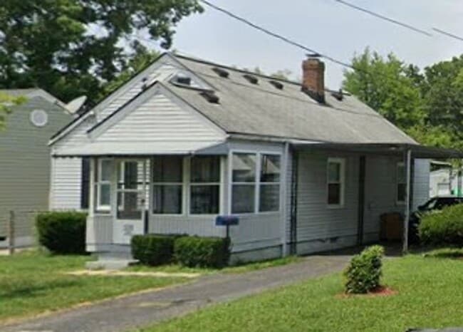 property at 1015 Camden Ave
