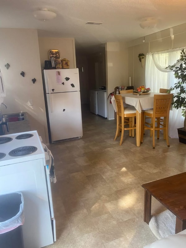 property at 3525 Oliver St