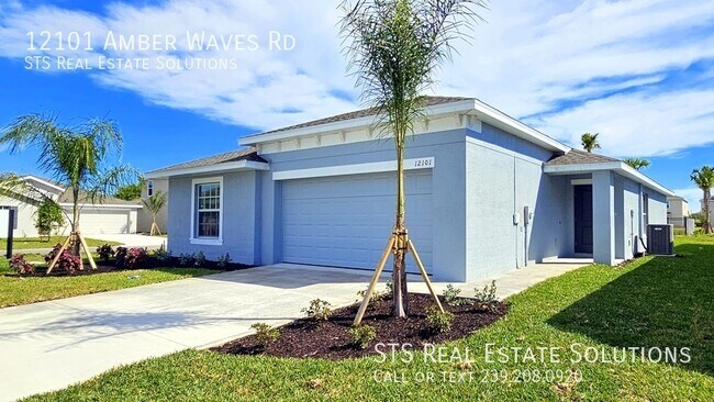 12101 Amber Waves Rd in Lehigh Acres, FL - Building Photo - Building Photo