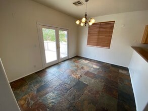 10728 Moroccan Ct in Las Vegas, NV - Building Photo - Building Photo