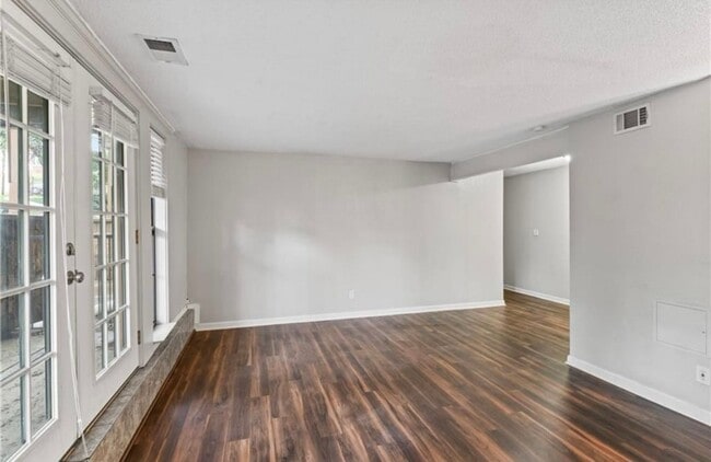 property at 4727 Jarboe St