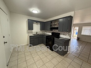 1418 S 73rd E Ave in Tulsa, OK - Building Photo - Building Photo