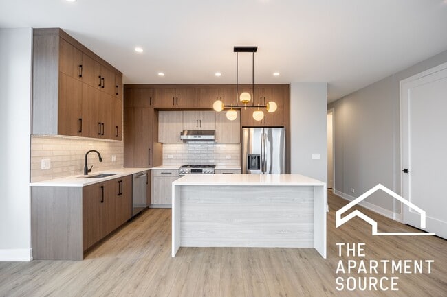 property at 2351 W Flournoy St