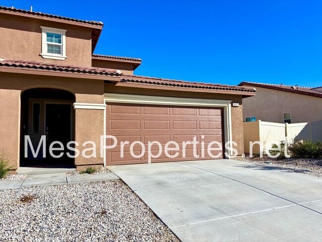 14173 Mustang Cir in Adelanto, CA - Building Photo - Building Photo