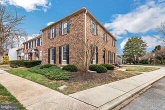 1772 Dryden Way in Crofton, MD - Building Photo - Building Photo