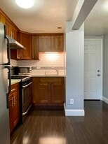 429 Kains Ave in San Bruno, CA - Building Photo