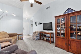 1830 E Westchester Dr in Chandler, AZ - Building Photo - Building Photo