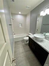 5206 Murillo St in Edinburg, TX - Building Photo - Building Photo